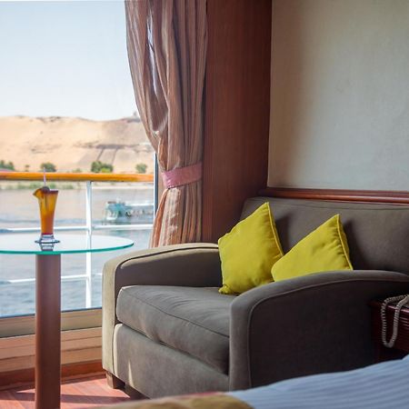 M/S Nephtis Nile Cruise Hotel Luxor Eksteriør billede