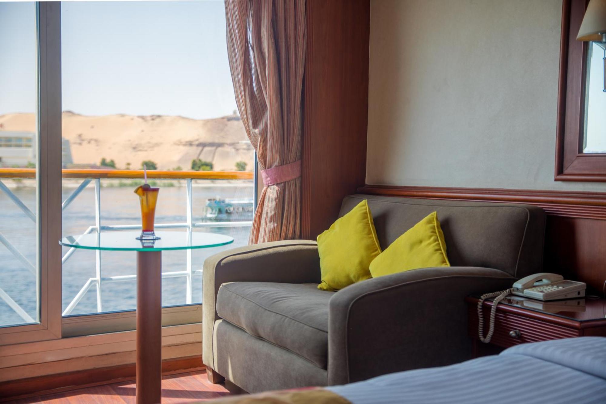 M/S Nephtis Nile Cruise Hotel Luxor Eksteriør billede